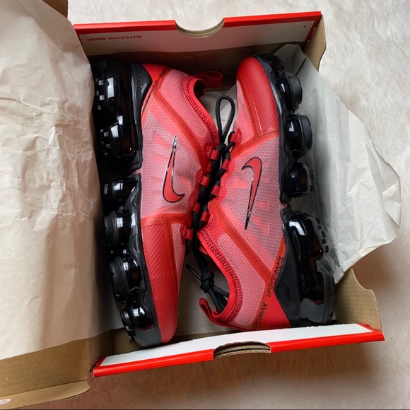 Nike Air VaporMax 2019 Varsity Red - Picture 8 of 10